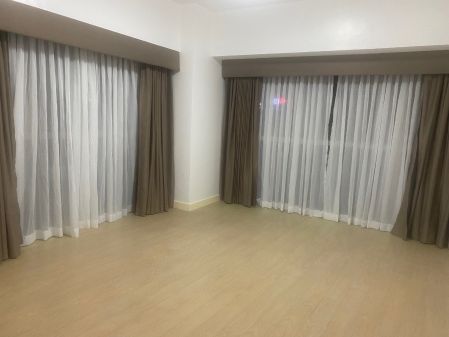 Semi Furnished 2 Bedroom at One Shangrila Place Mandaluyong