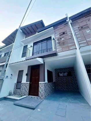 Unfurnished 3BR Townhouse in Tisa Labangon Cebu City