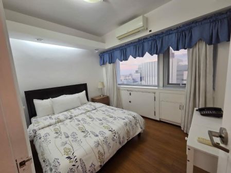 For Rent 1BR Condo Unit at Grand Cenia Residences