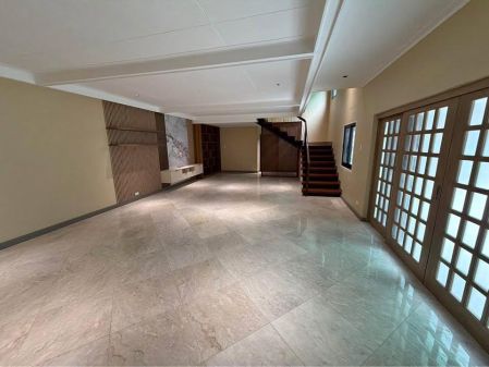 Unfurnished 3 Bedroom Unit at Bel Air Village 1 for Rent