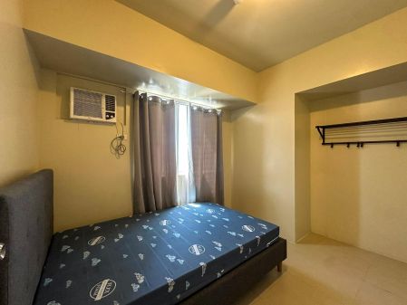 Semi Furnished 3 Bedroom Unit at Avida Towers Turf BGC for Rent