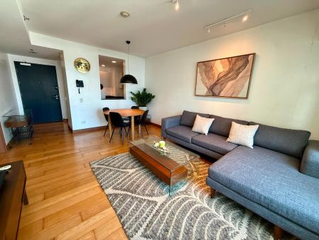 Fully Furnished 1 Bedroom Unit at One Serendra for Rent