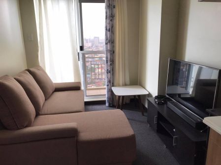 Affordable 1BR Unit at Zinnia Towers