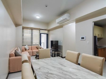 Fully Furnished 3 Bedroom Unit in the Florence