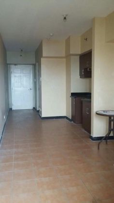 Studio unit with Balcony for Rent in Rosewood Pointe Taguig