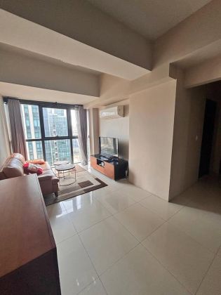 2BR in Uptown Ritz