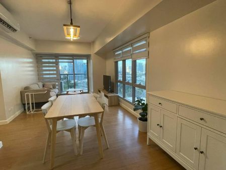 Fully Furnished 2 Bedroom for Rent in Park Triangle Residences