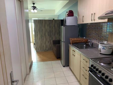 Fully Furnished Studio Unit at The Grove by Rockwell for Rent
