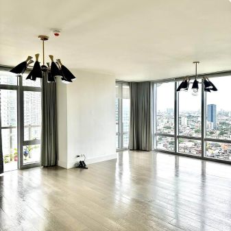 Semi Furnished 3 Bedroom Unit in Proscenium at Rockwell 