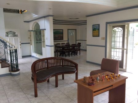 For Rent at Ayala Alabang Village Condo 4 Bedroom 4BR 