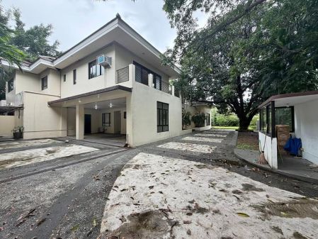 6 Bedroom House for Rent in South Forbes Park Makati City with Sw