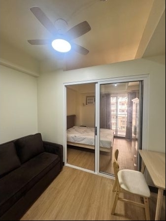 1BR Fully Furnished Unit in Weston Bldg  Brixton Place Kapitolyo