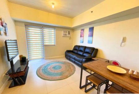 Fully Furnished 2 Bedroom Unit at The Vantage at Kapitolyo