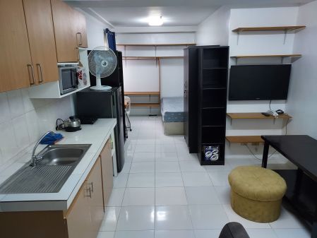 Fully Furnished Studio Unit at Kassel Condominium for Rent