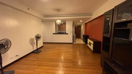 Two Bedroom Nice Condo with Balcony for Rent