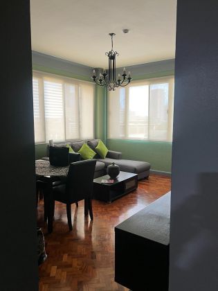 Fully Furnished and Refurbished 2BR Unit w Parking in Makati 