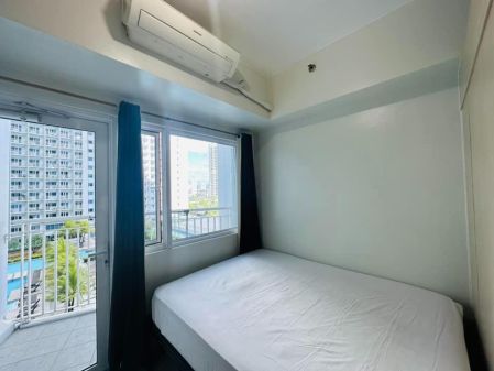 Fully Furnished 1 Bedroom Unit at Jazz Residences for Rent