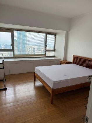 Fully Furnished 1 Bedroom Unit at One Shangrila Place for Rent
