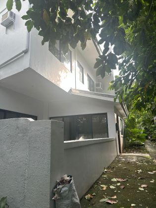 3 Bedrooms Brand New Alley House for Rent at Ayala Alabang 