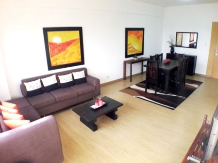 Fully Furnished 1BR for Rent in Icon Residences BGC Taguig
