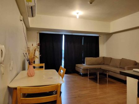 Fully Furnished 2 Bedroom for Rent in the Lerato Makati