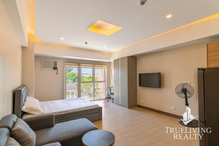 Fully Furnished Studio For Rent in St. Mark Residences, Mckinley 