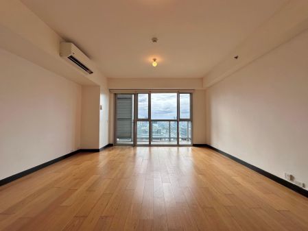 Unfurnished 2BR for Rent in One Serendra BGC Taguig