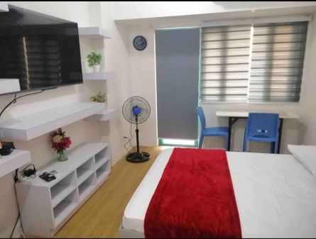 Budget Friendly Condo with Balcony in Ortigas Pasig