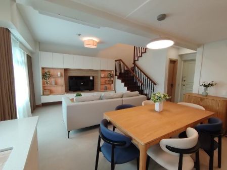 3 Bedroom with Balcony in Two Serendra BGC