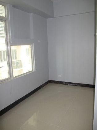 Unfurnished Studio Unit for Rent at Stamford Mckinley Hill Taguig