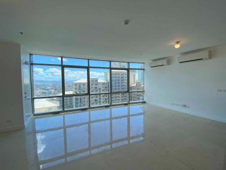 Unfurnished 3 Bedroom Unit at East Gallery Place for Rent