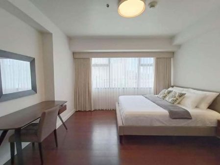 1 Bedroom with Balcony in Alcoves Cebu Business Park Direct