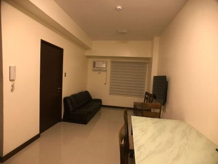 Fully Furnished 1BR for Rent in Magnolia Residences Quezon City