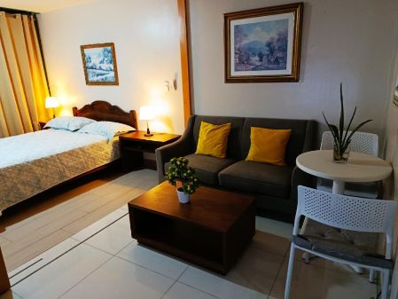 Fully Furnished 1 Bedroom Unit at One Uptown Residence for Rent