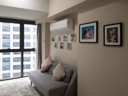 Fully Furnished 2 Bedroom Unit at Uptown Ritz