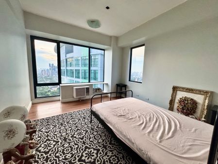 Semi Furnished 3 Bedroom Unit at Bellagio Towers for Rent