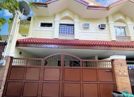 4 Bedroom Semi Furnished Townhouse for Rent in Mandaluyong