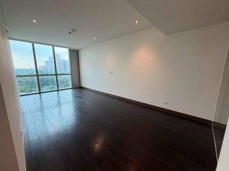 Park Central Towers 3 Bedroom Condo Unit for Rent 10396