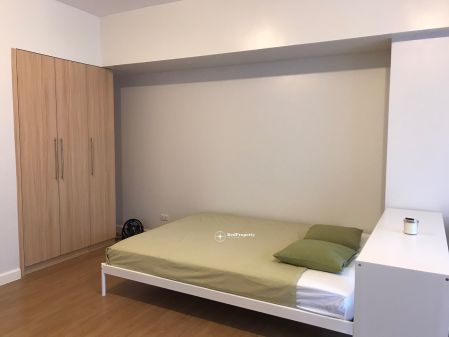 Fully Furnished Studio for Rent at Park Triangle Residences BGC
