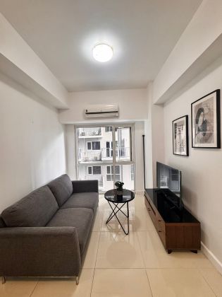 1BR Fully Furnished Unit for Rent at Signa Residences Makati