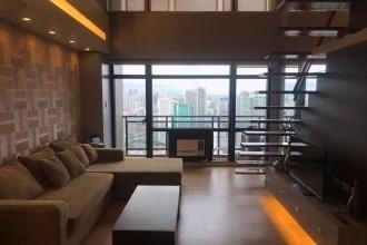  ELEGANT 1BR loft at Gramercy Residences, Makati City FORRENT