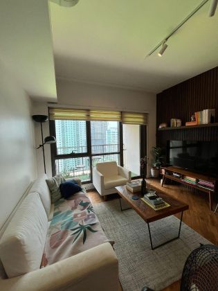 For Lease 1BR with Parking at Joya lofts and Towers