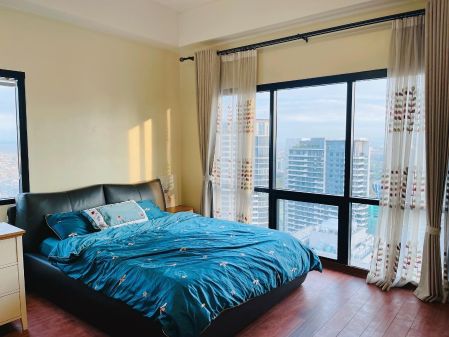 Fully Furnished 3 Bedroom Unit at Icon Plaza for Rent