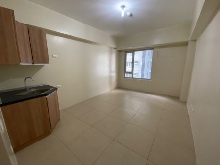 Brand New Studio unit in Avida Towers Centera Greenfield District