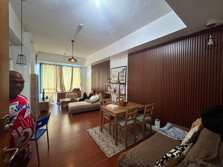 Studio for Rent at Bellagio Tower 2 BGC Taguig 