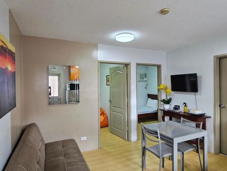 Fully Furnished 2 Bedroom Unit at Sorrento Oasis for Rent