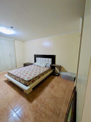 1 Bedroom for Rent at West of Ayala Makati