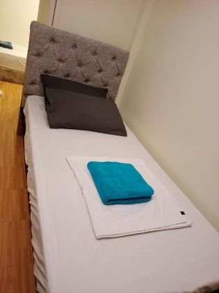 ALL IN RENT Aircon Room for 1 Renter at Victoria Station EDSA GMA