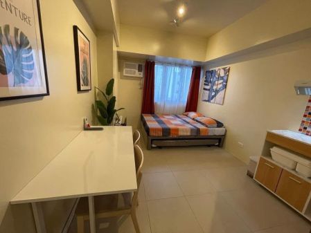 Fully Furnished Studio Unit at Avida Towers Sola for Rent