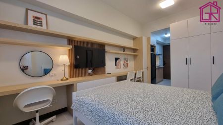Fully Furnished Studio for Rent at Quantum Residences Aqua